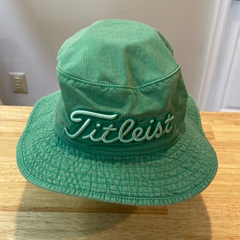 Titleist Bucket Hat